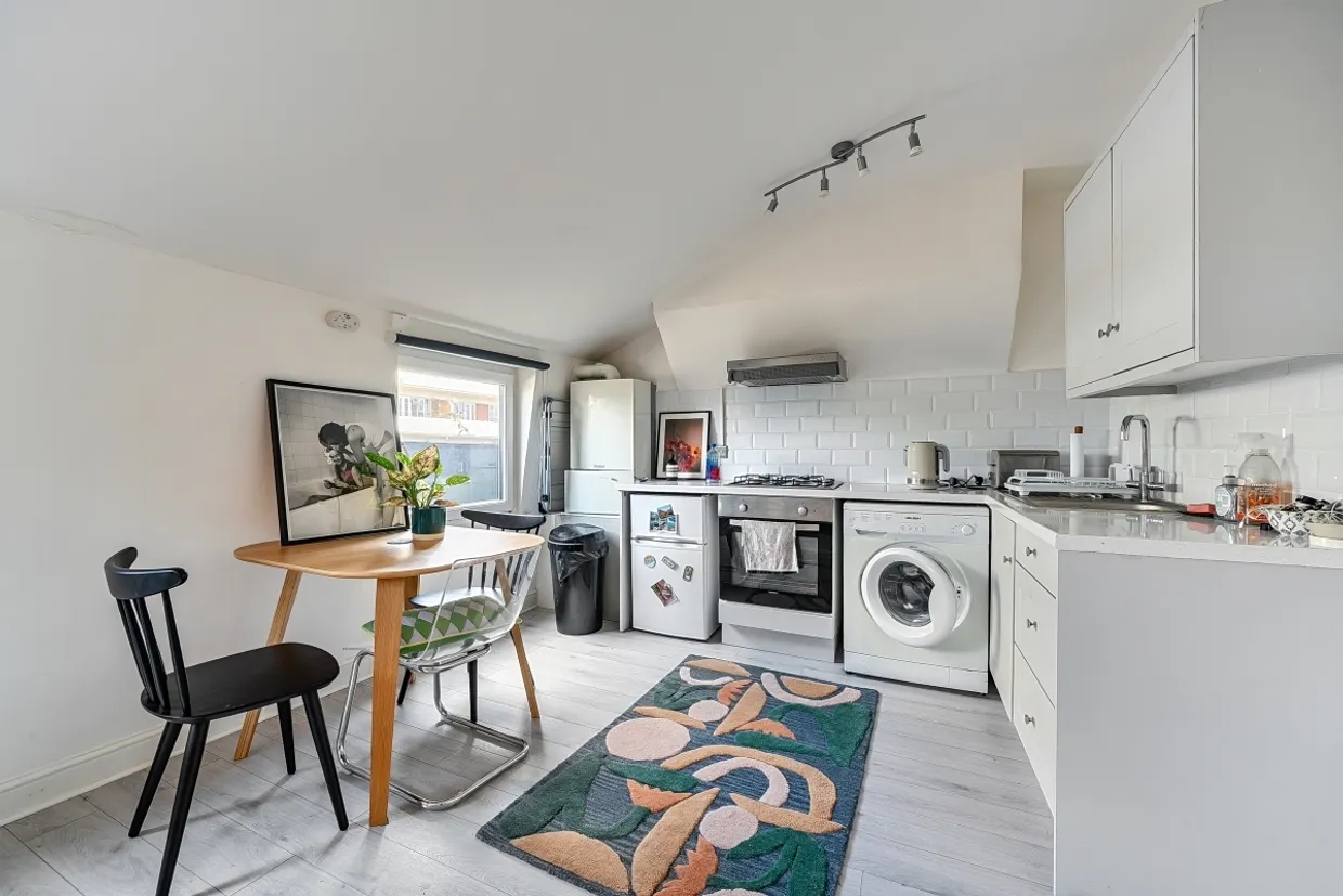Amhurst Road London E8 photo 7