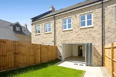 Lovegrove Way London N20 photo 26
