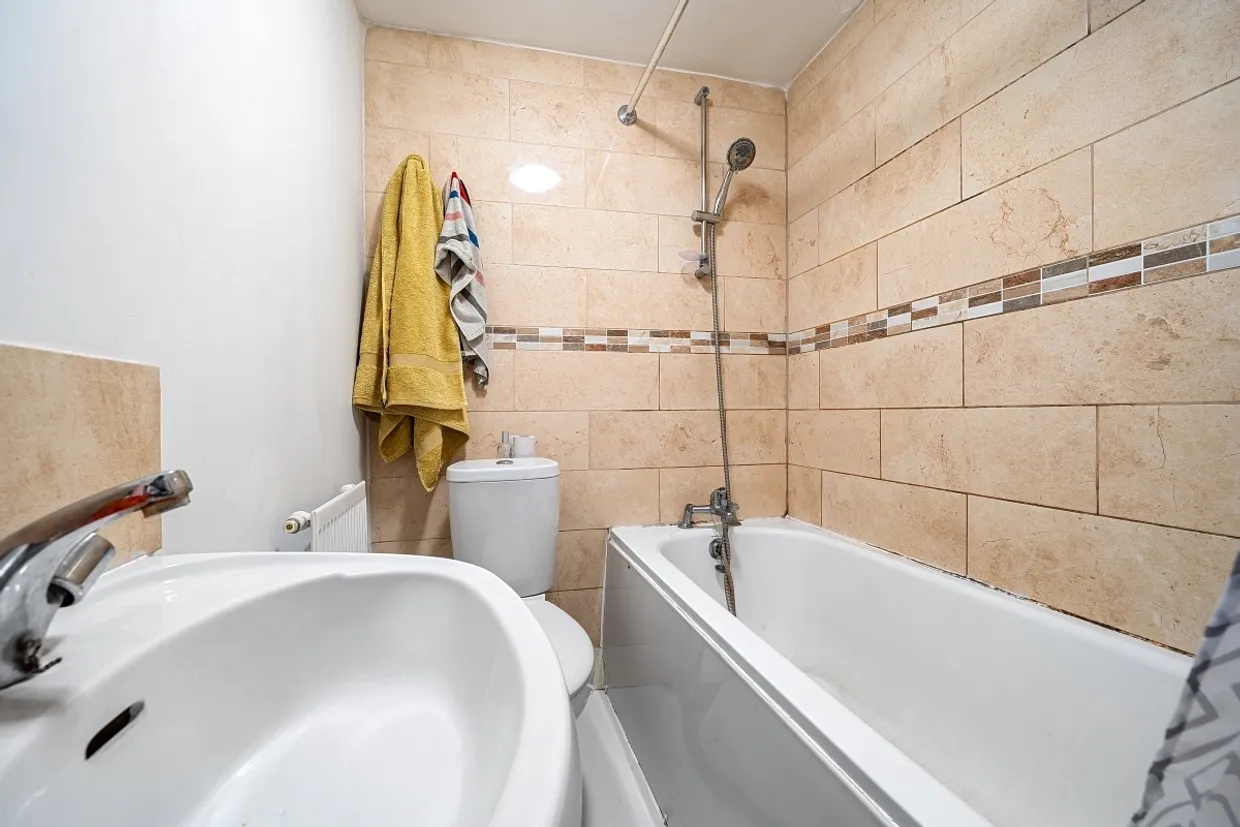 Amhurst Road London E8 photo 11