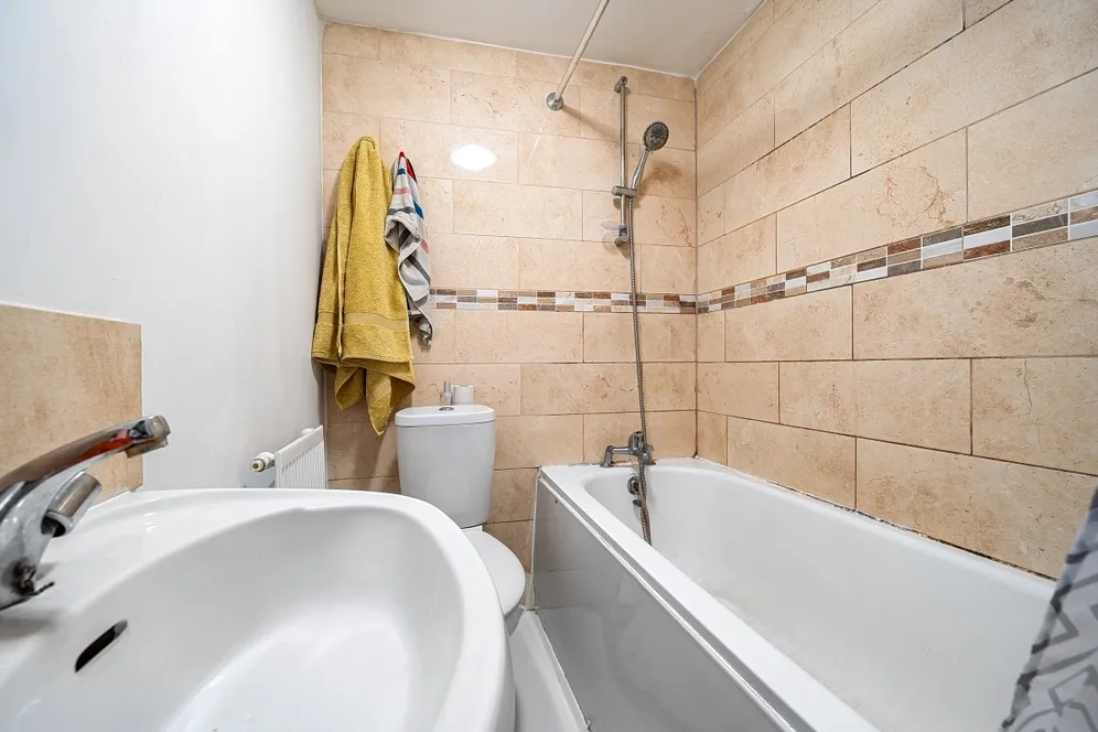 Amhurst Road London E8 photo 11
