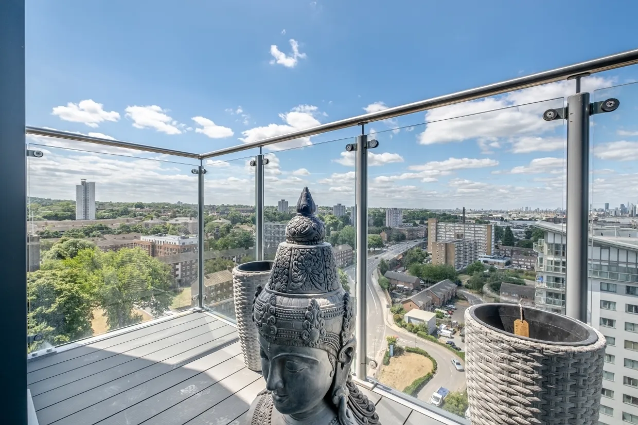 4 Mast Quay London SE18 photo 11