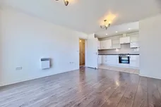 Taverners Way, HODDESDON