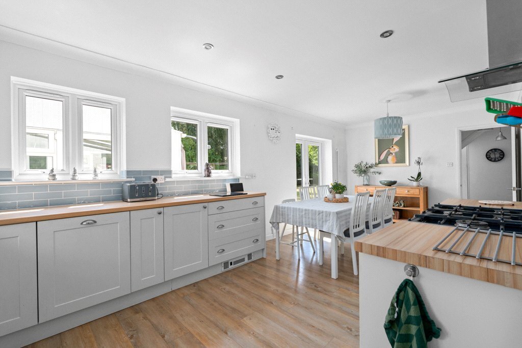 Fernside Road, West Moors, Ferndown, Dorset, BH22 Image 4