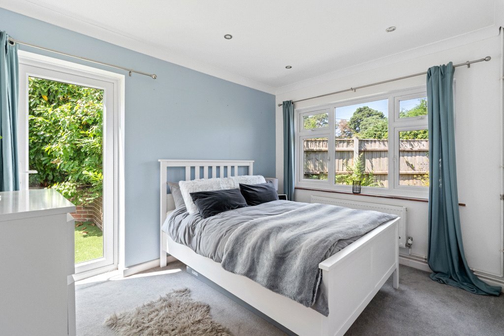 Fernside Road, West Moors, Ferndown, Dorset, BH22 Image 11
