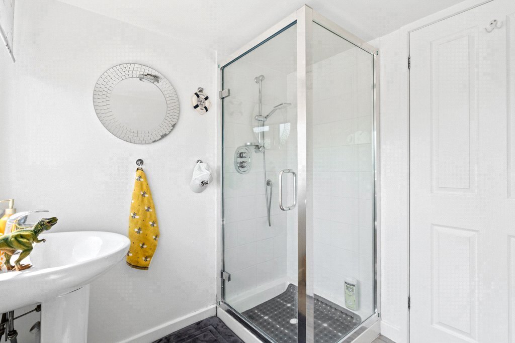 Fernside Road, West Moors, Ferndown, Dorset, BH22 Image 18