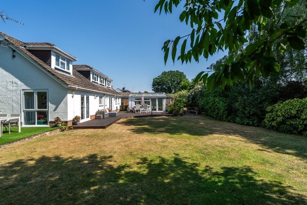 Fernside Road, West Moors, Ferndown, Dorset, BH22 Image 29