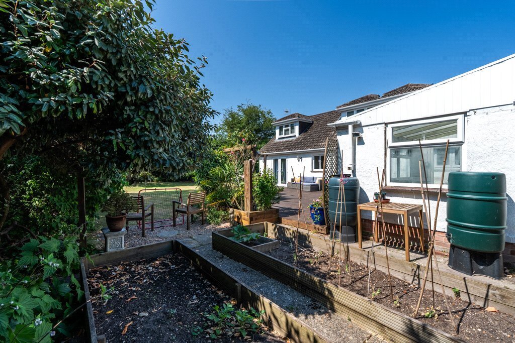 Fernside Road, West Moors, Ferndown, Dorset, BH22 Image 33