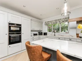 Saddlers Grove, Badsworth, Pontefract thumb 2