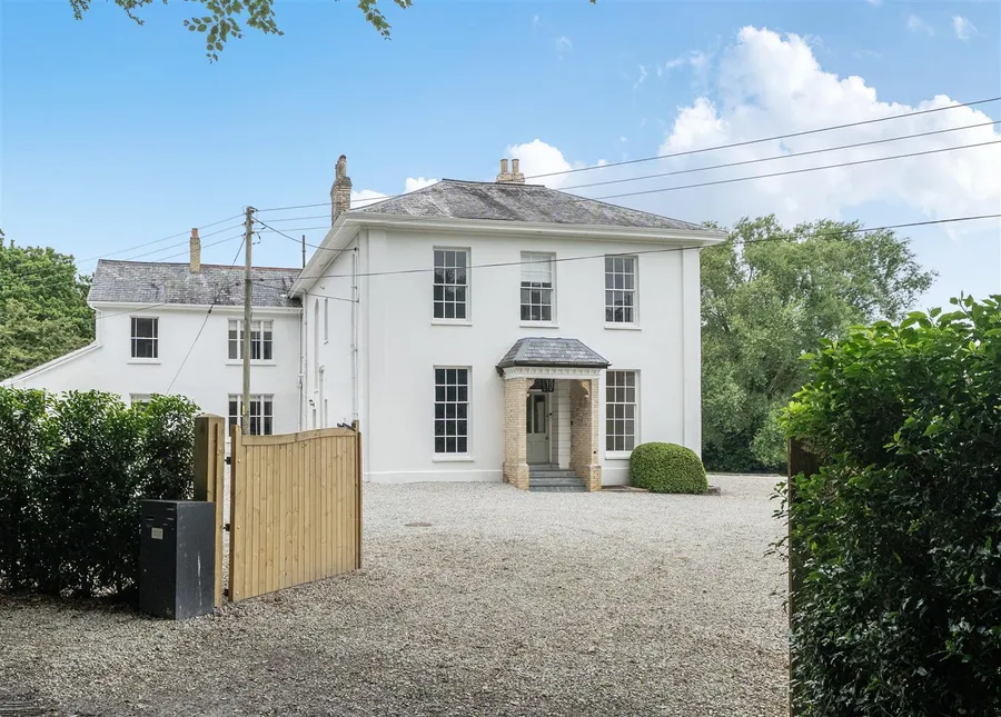 Property Image 11