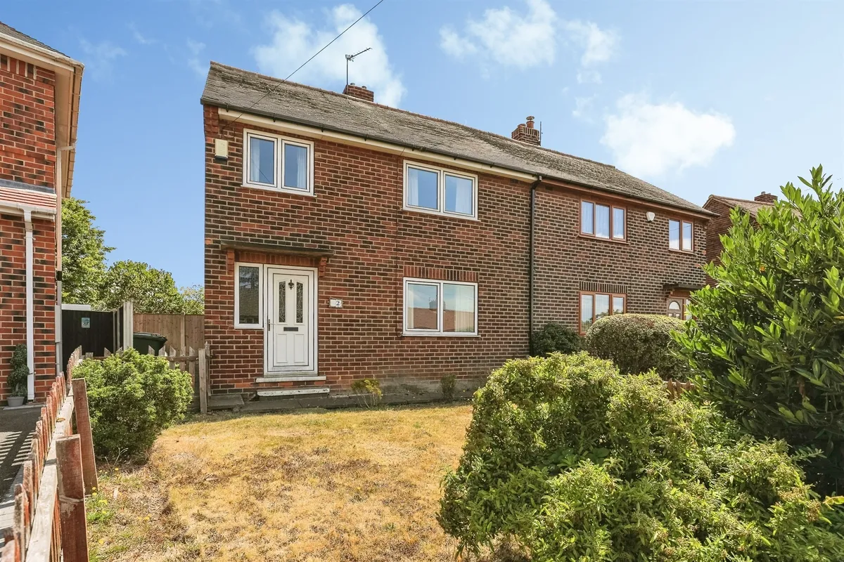 Thorntree Avenue, Crofton, Wakefield