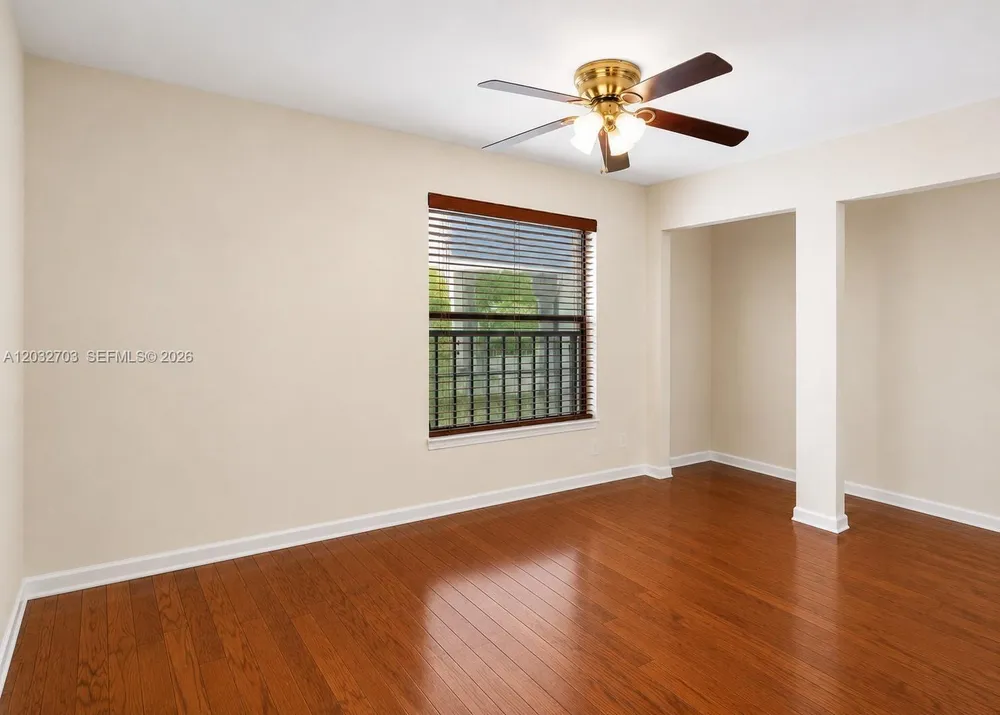 2560 NW 99th Ave, Coral Springs, FL 33065