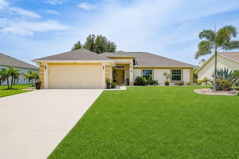 26403 Rampart Blvd, Punta Gorda, FL 33983