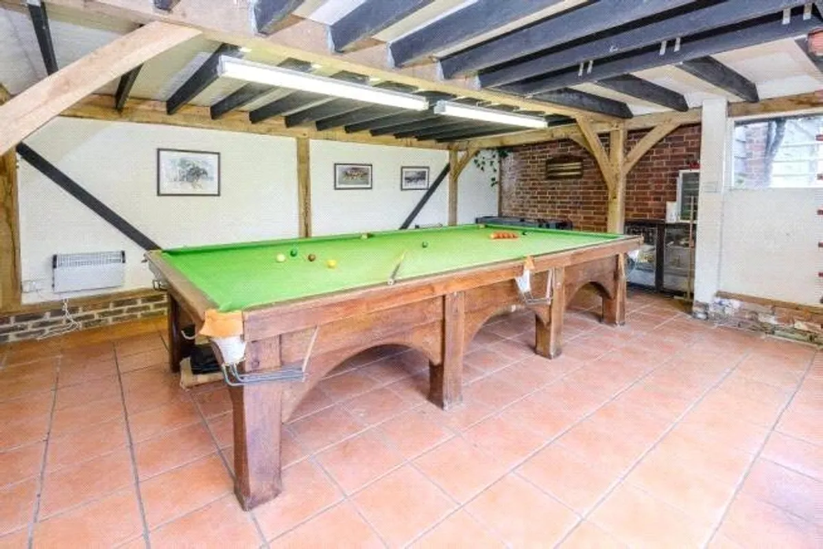 Little London, Tadley, Hampshire, RG26