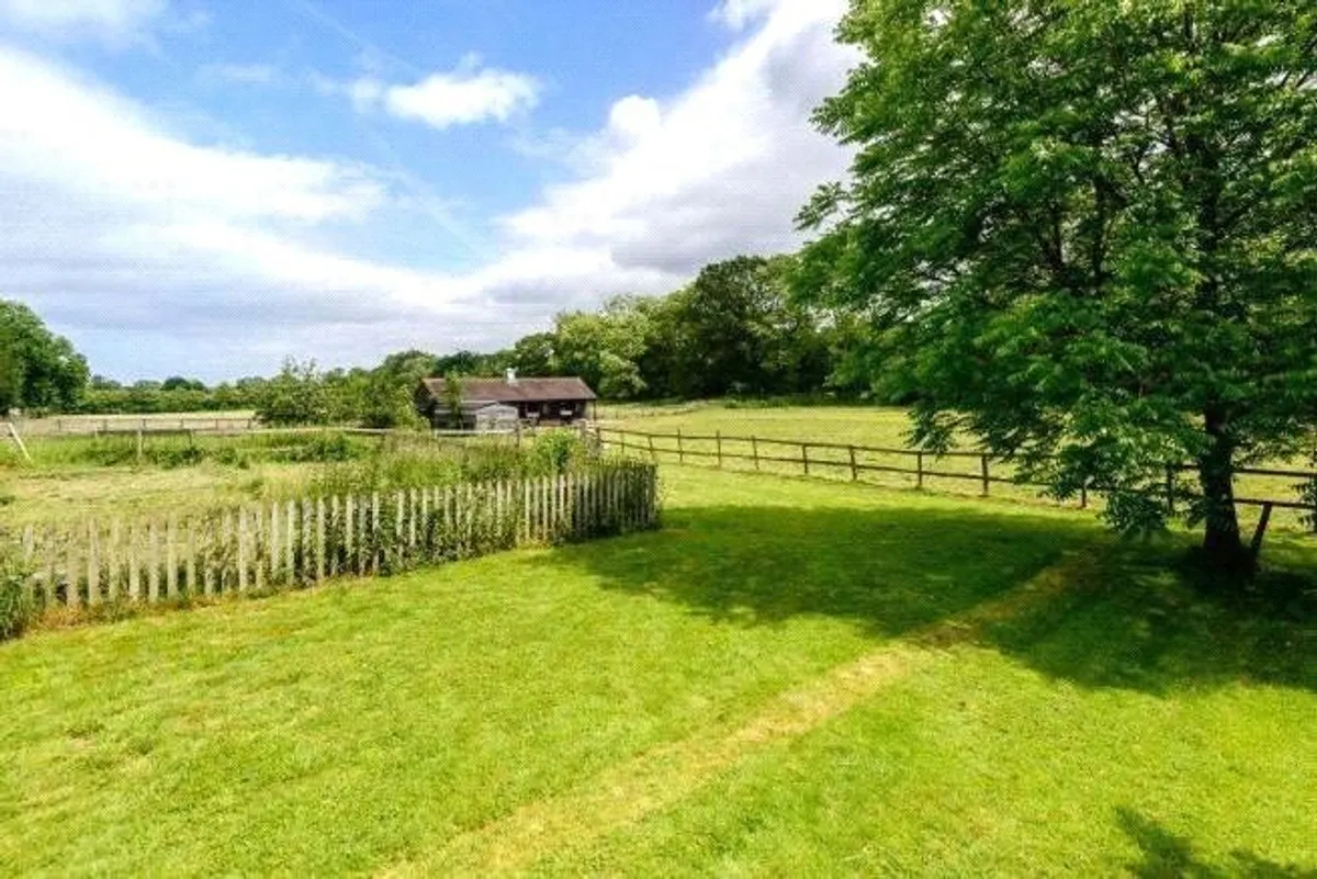 Little London, Tadley, Hampshire, RG26