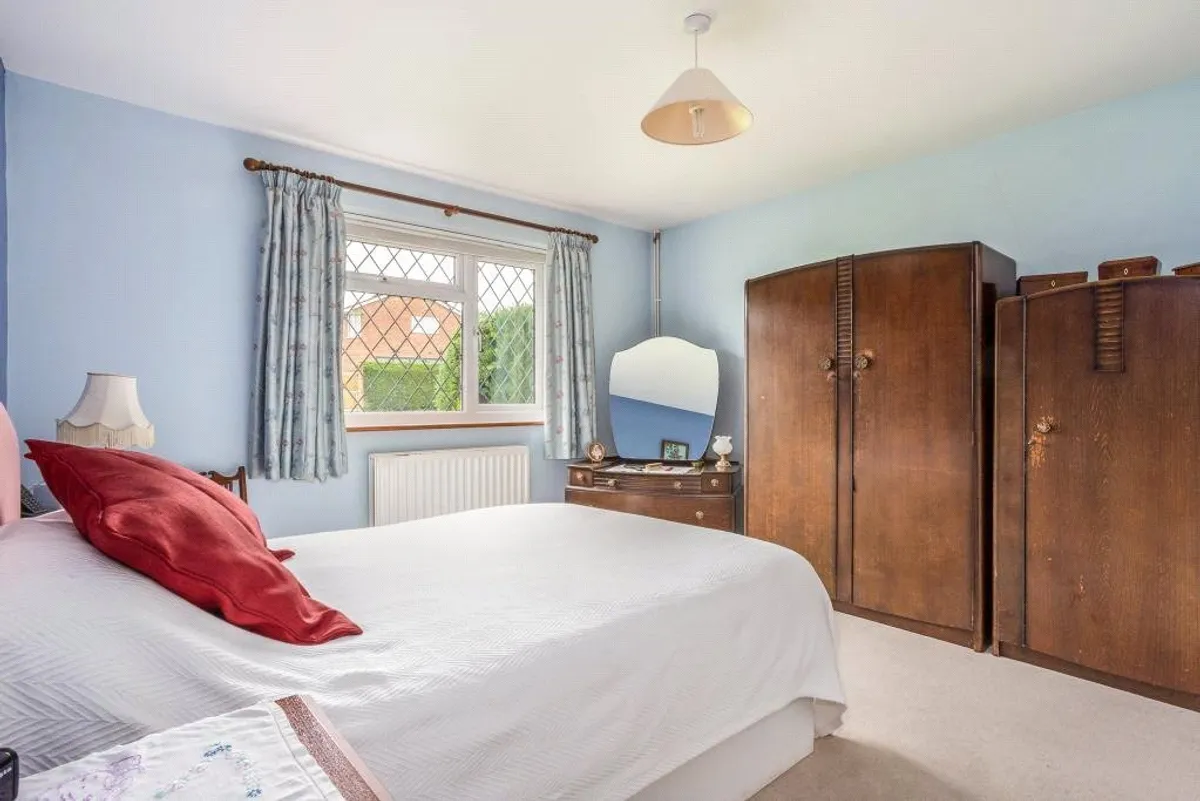 The Drive, Oakley, RG23