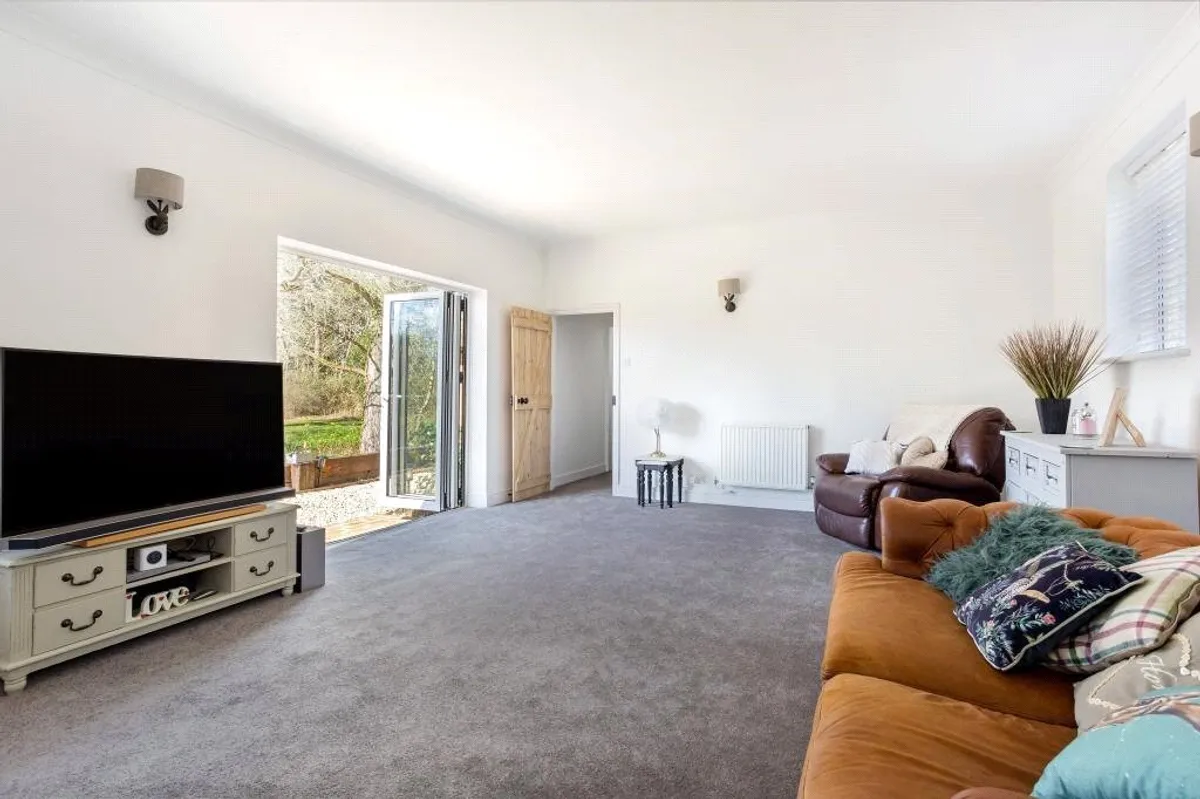 Moat Cottage, Sherfield On Loddon, RG27