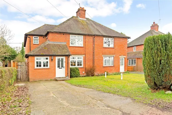Oakdene, Little London, RG26