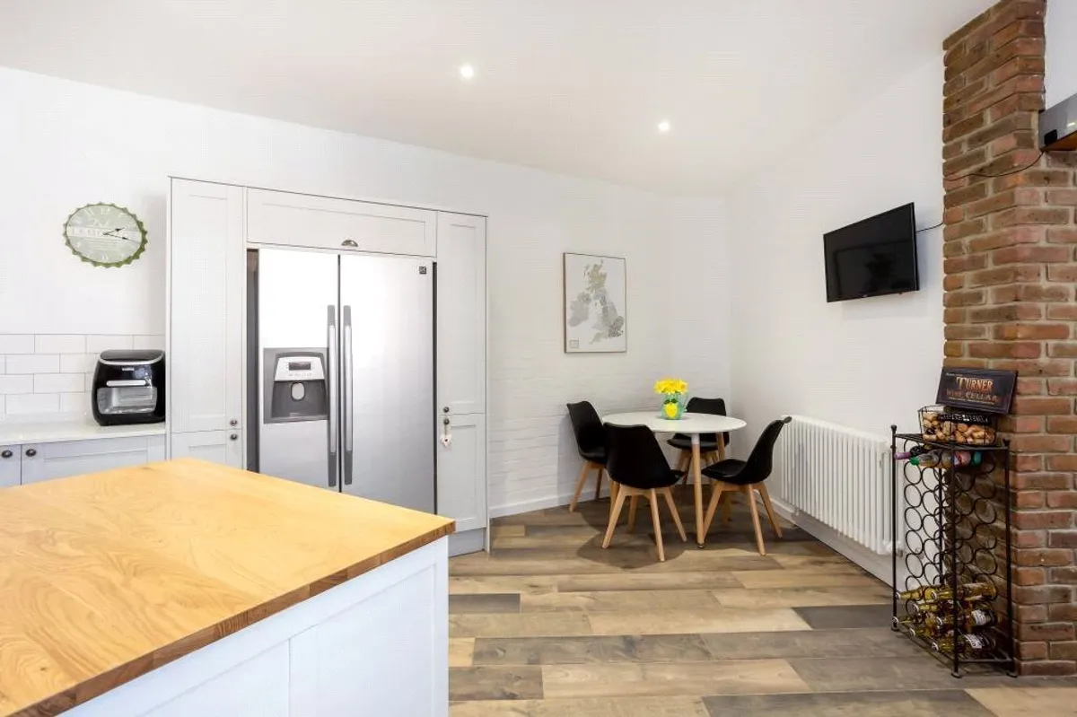 Moat Cottage, Sherfield On Loddon, RG27