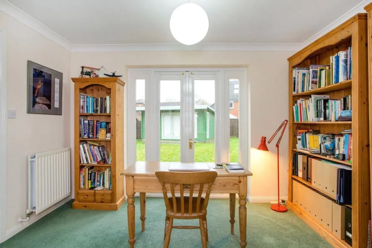 Wallis Drive, Bramley, RG26