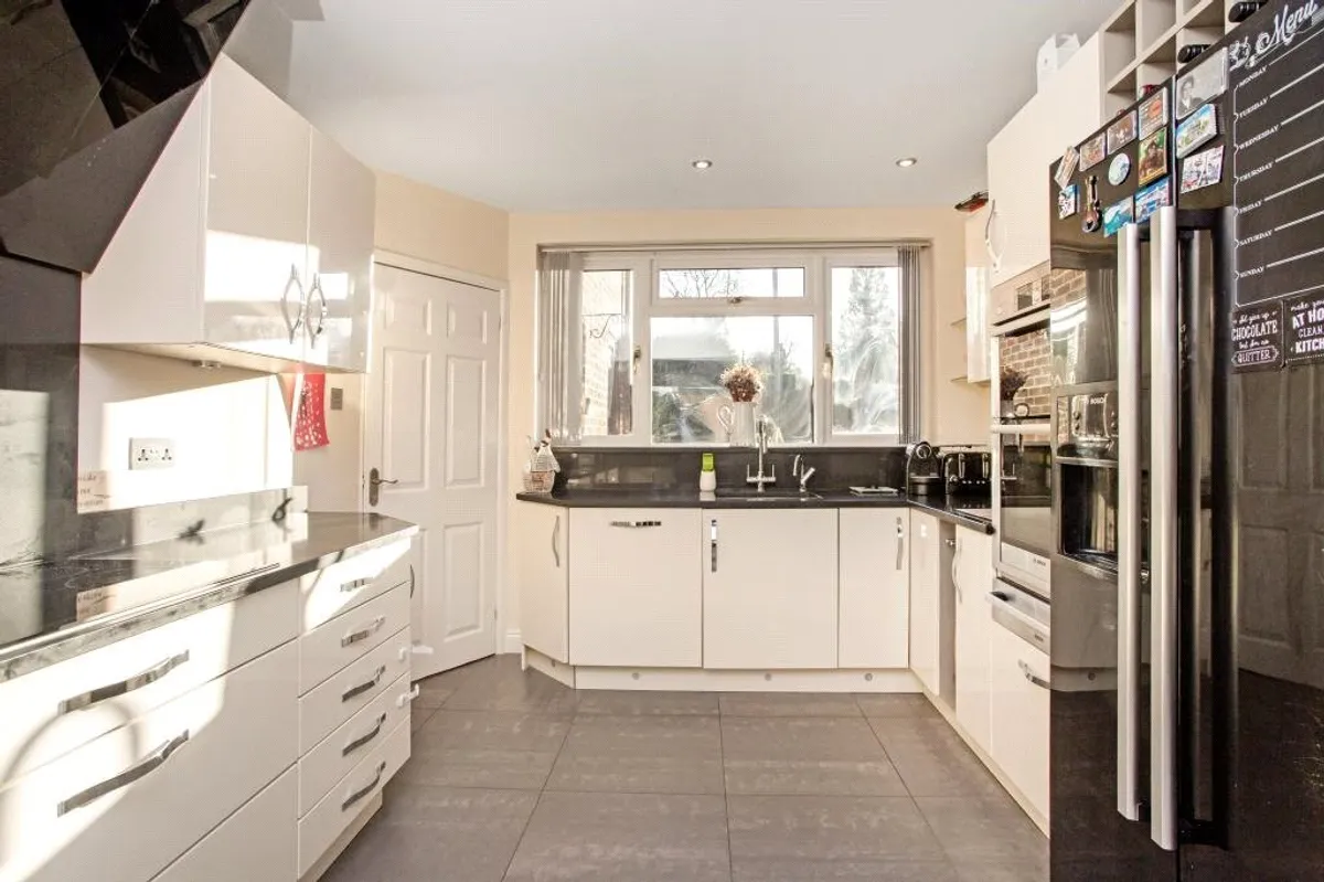 Almond Close, Old Basing, RG24