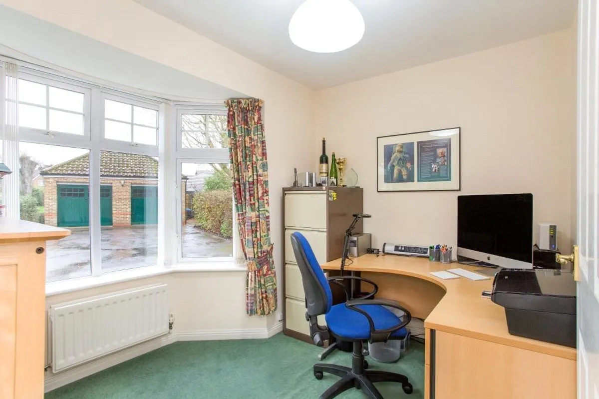 Wallis Drive, Bramley, RG26