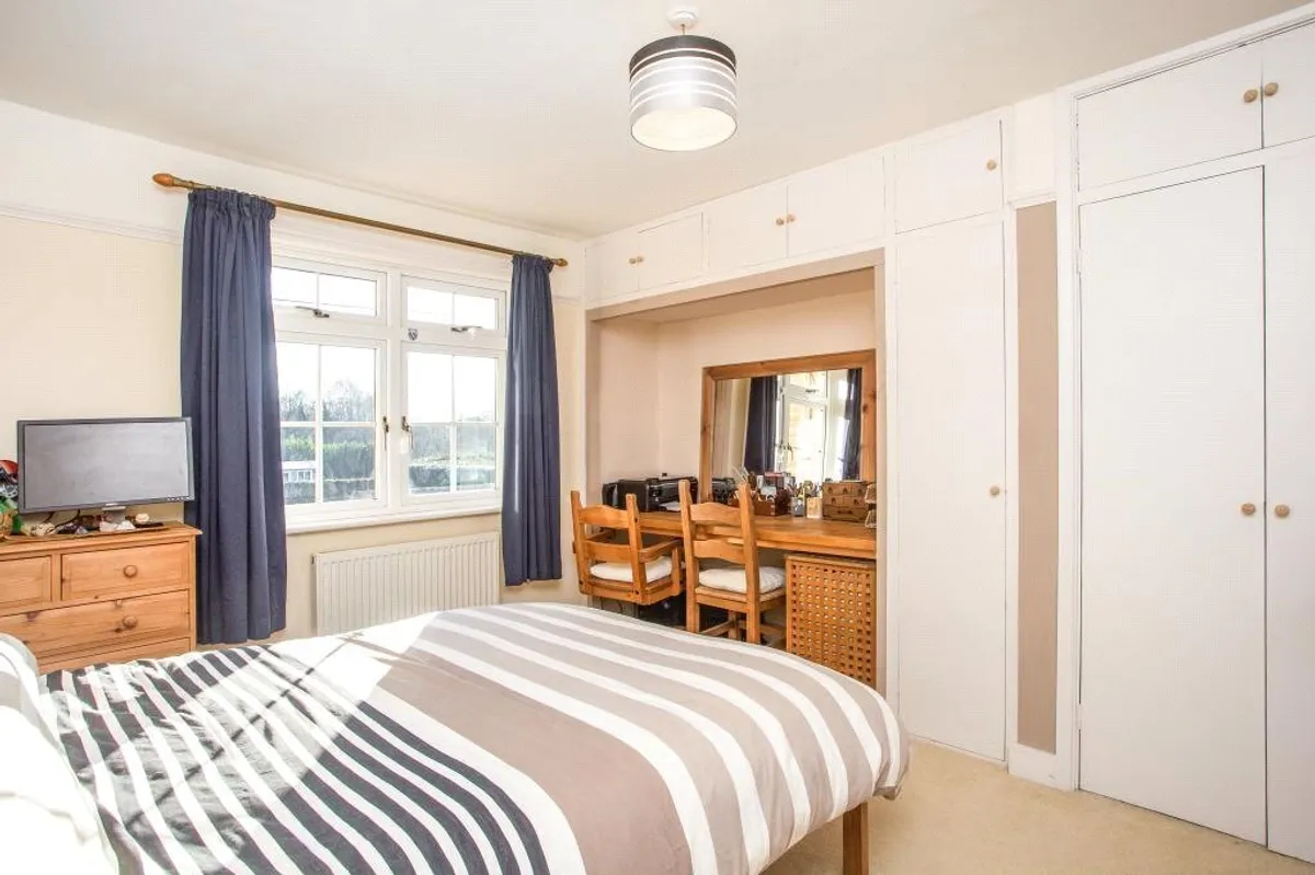 Oakdene, Little London, RG26
