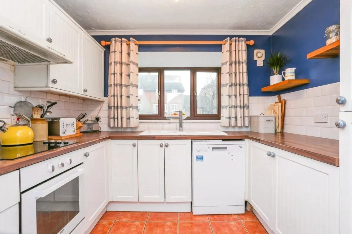 Burydown Mead, North Waltham, RG25
