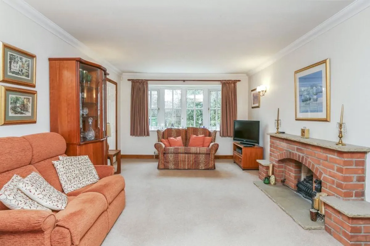 Woodcot, Silchester, RG7