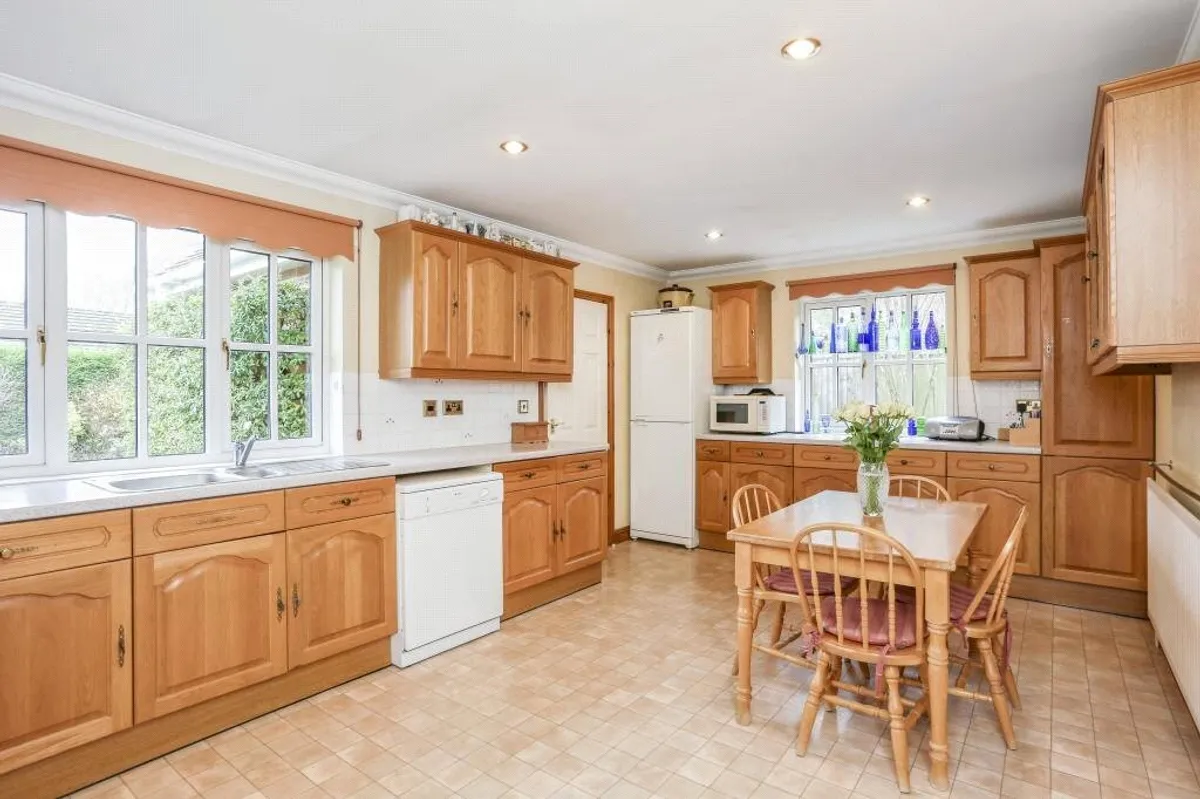 Woodcot, Silchester, RG7