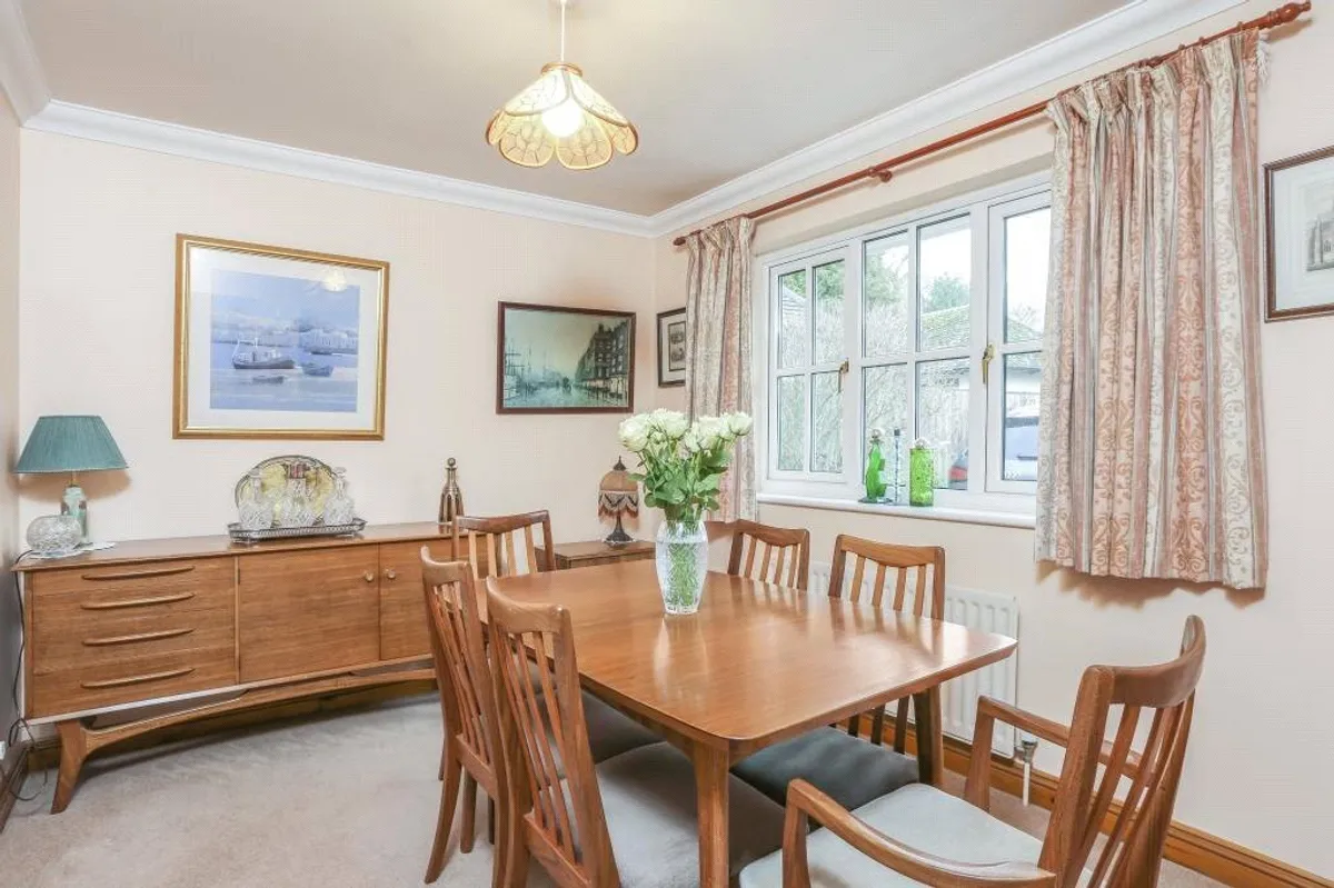 Woodcot, Silchester, RG7
