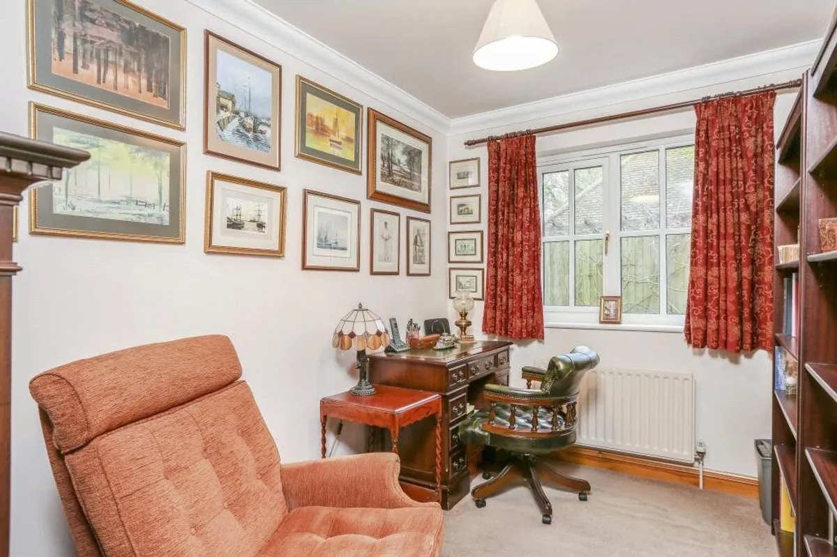 Woodcot, Silchester, RG7