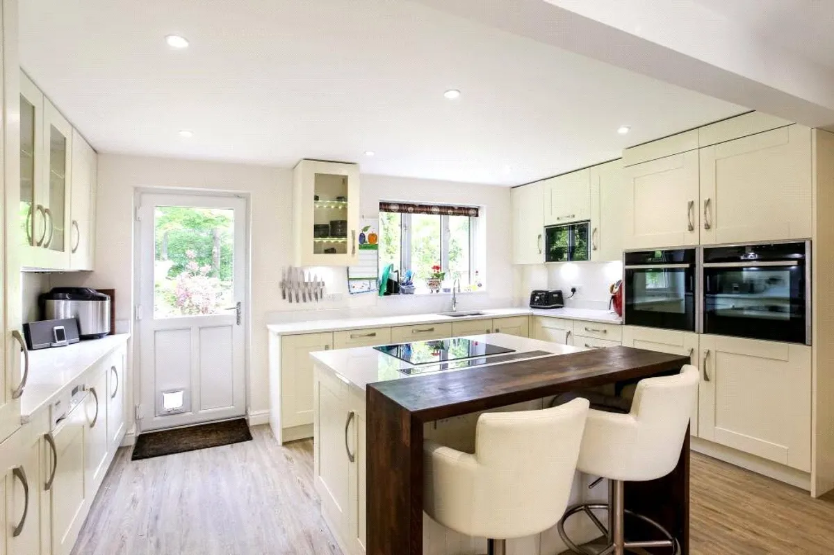 Clere Gardens, Chineham, Basingstoke, RG24