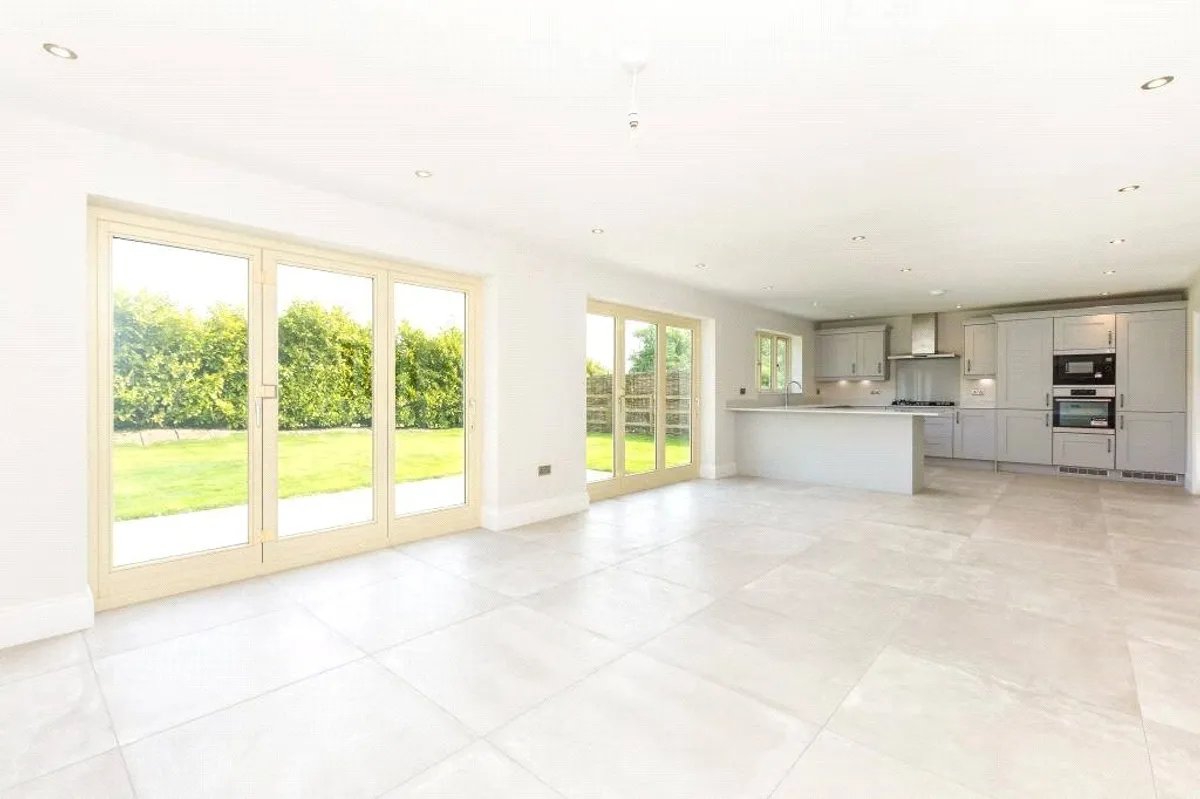 Langdale Rise, Cliddesden, Basingstoke, RG25