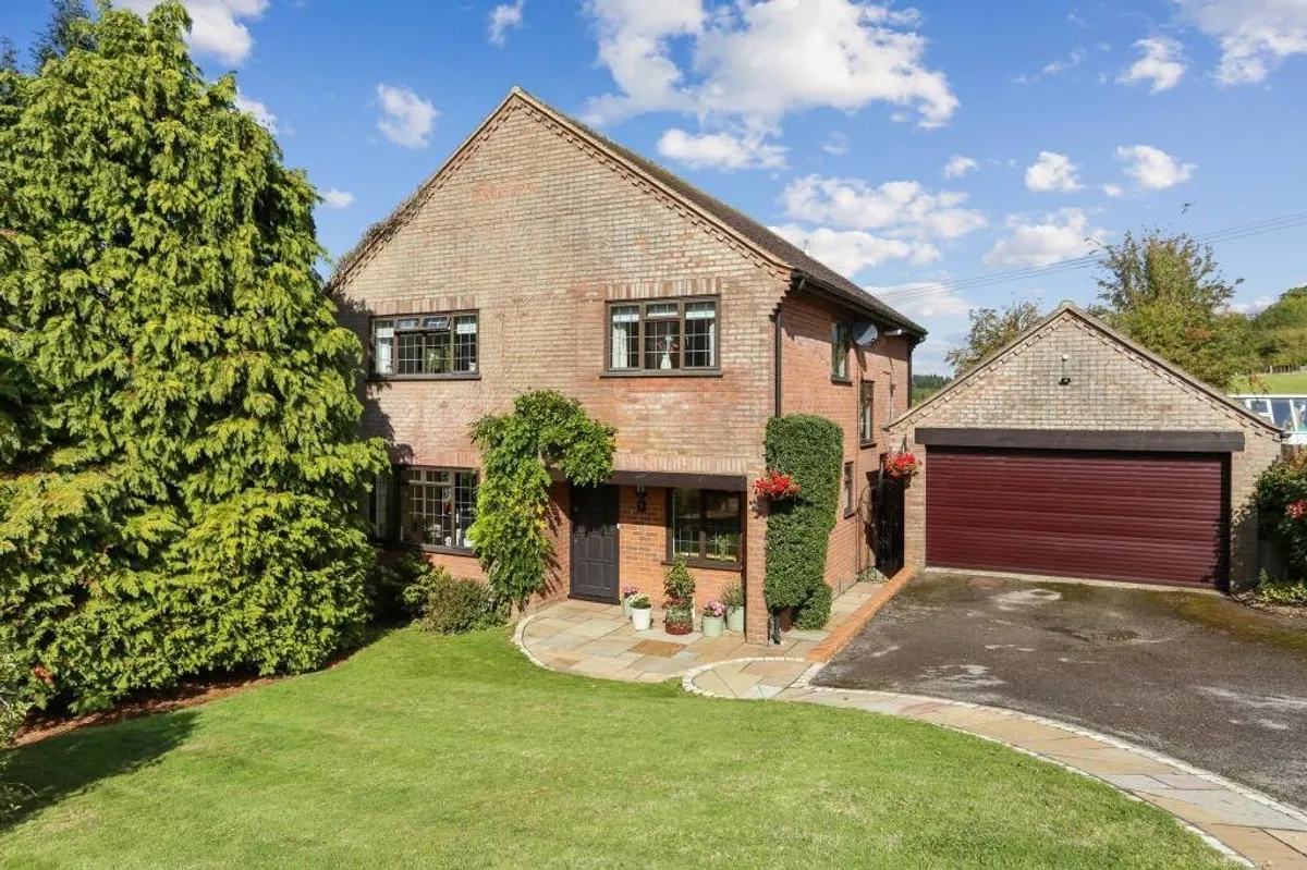 Vyne Meadow, Sherborne St John, RG24