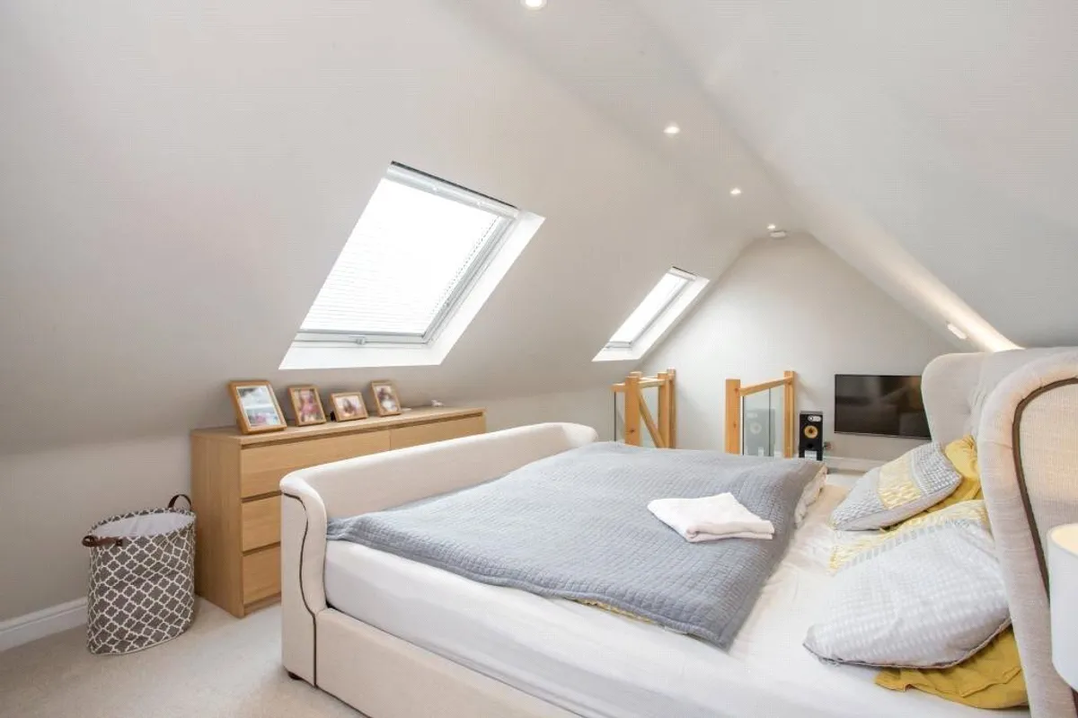 Balsan Close, Basingstoke, RG24