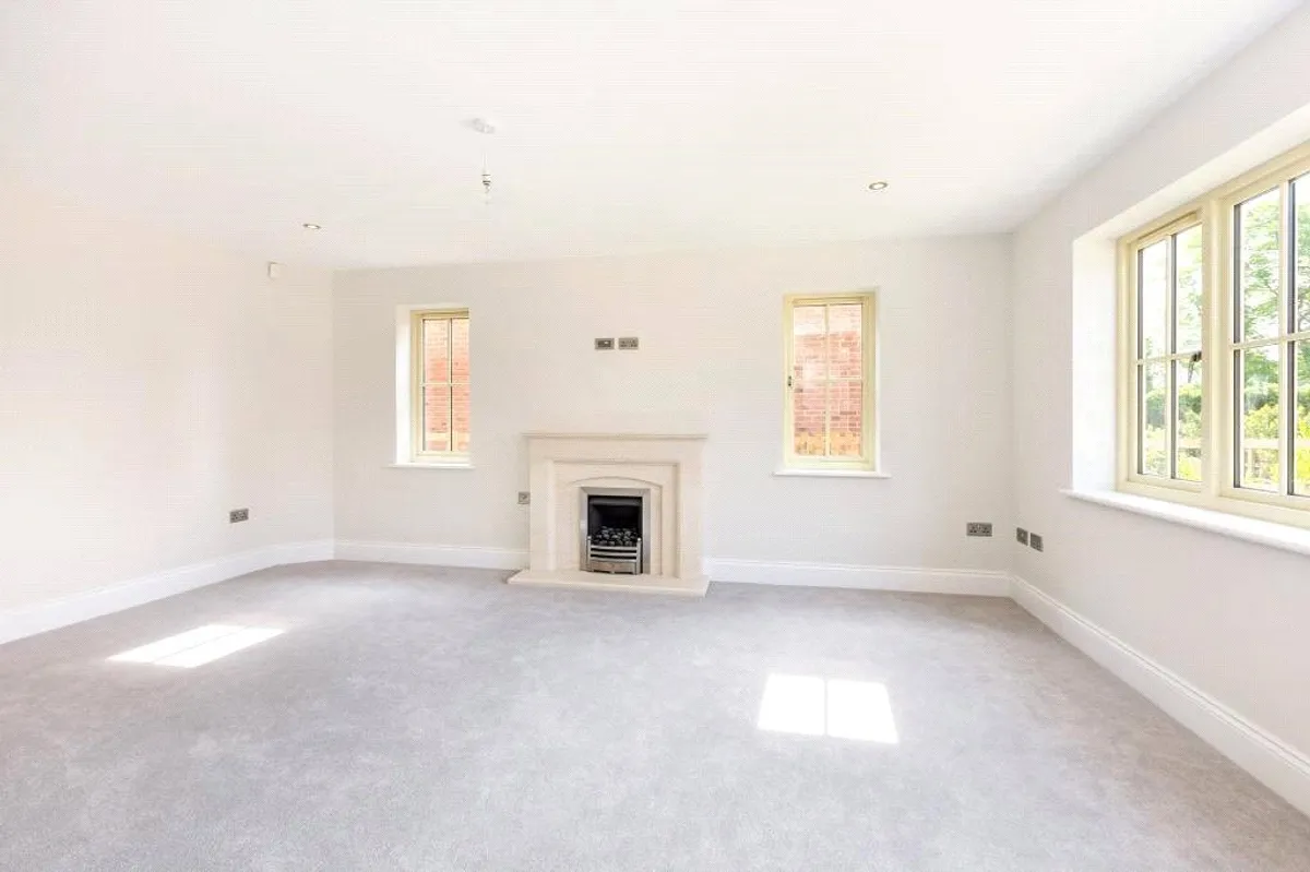 Langdale Rise, Cliddesden, Basingstoke, RG25