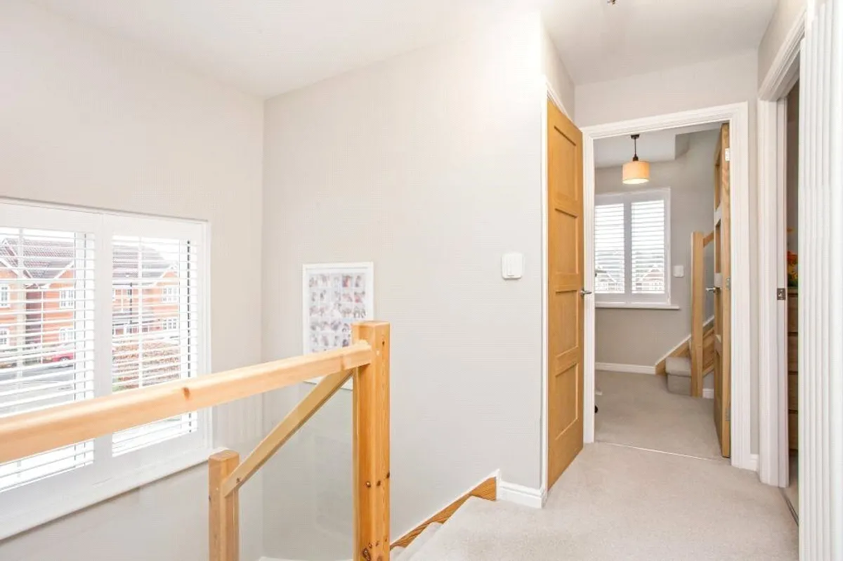 Balsan Close, Basingstoke, RG24