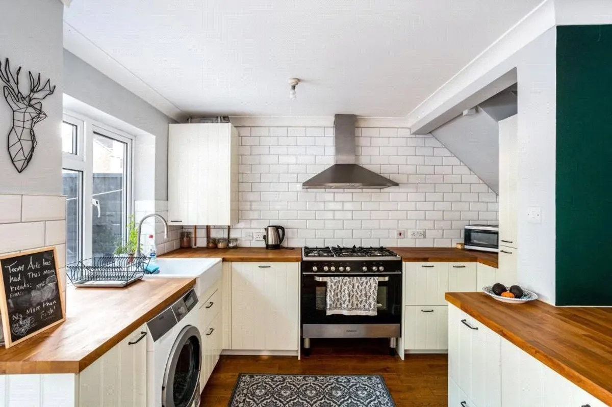 Hartleys, Silchester, RG7