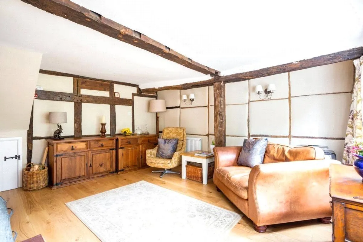Vyne Road, Sherborne St John, RG24