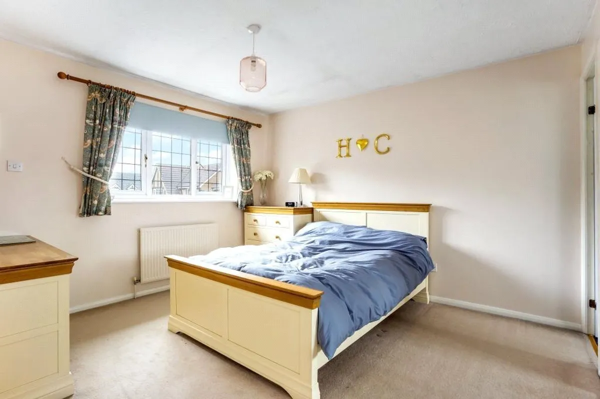 Belmont Heights, Hatch Warren, RG22