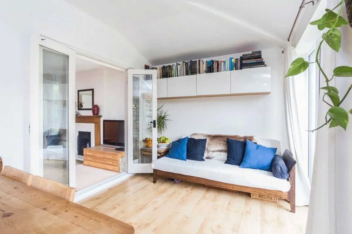 Meadow Rise, North Waltham, RG25