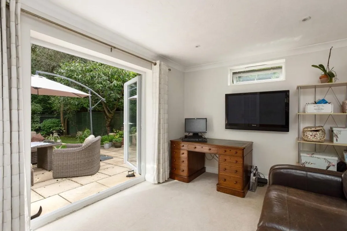 Yew Tree Close, Bramley Green, RG26