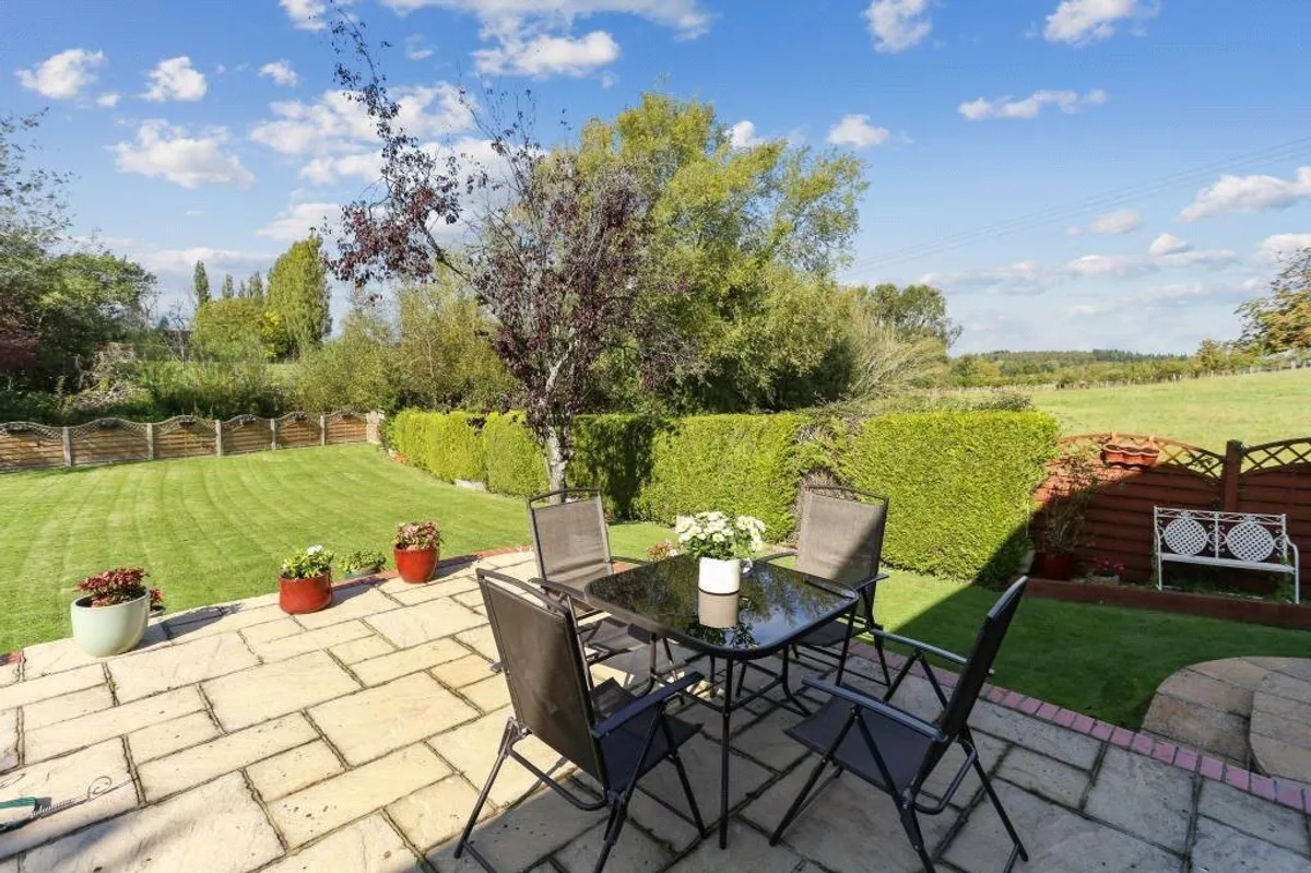 Vyne Meadow, Sherborne St John, RG24