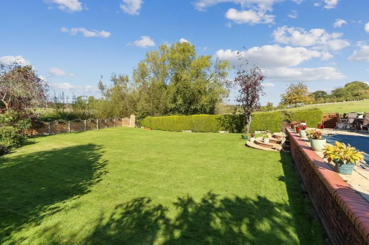 Vyne Meadow, Sherborne St John, RG24