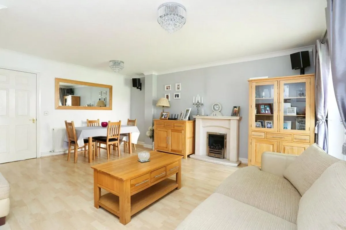 Morris Road, Farnborough, GU14