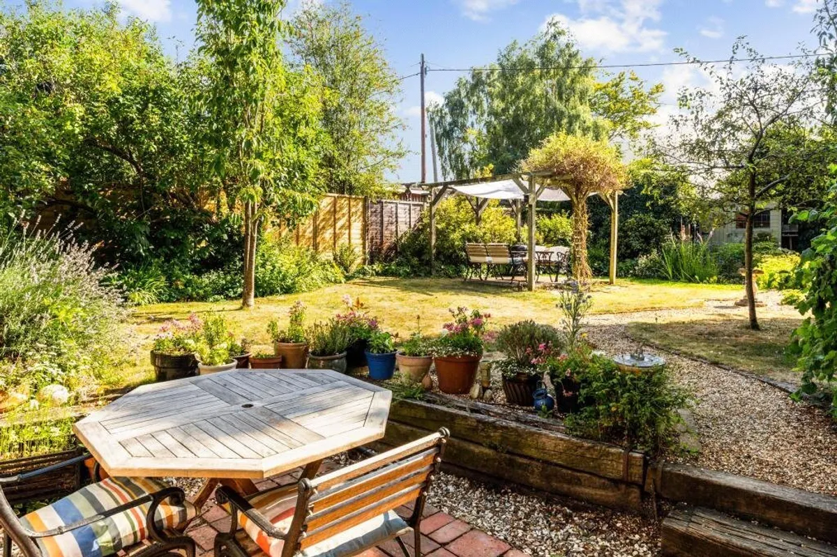Gable Cottage, Sherborne St John, RG24