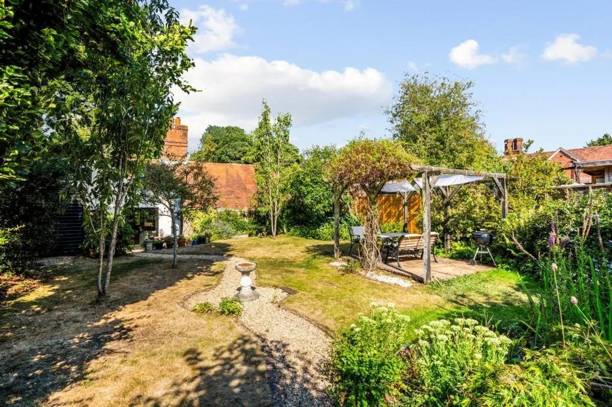 Gable Cottage, Sherborne St John, RG24