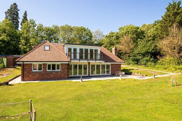 Lambs Lane, Swallowfield, RG7