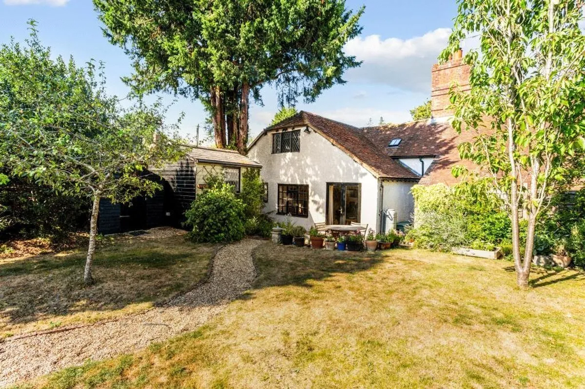Gable Cottage, Sherborne St John, RG24