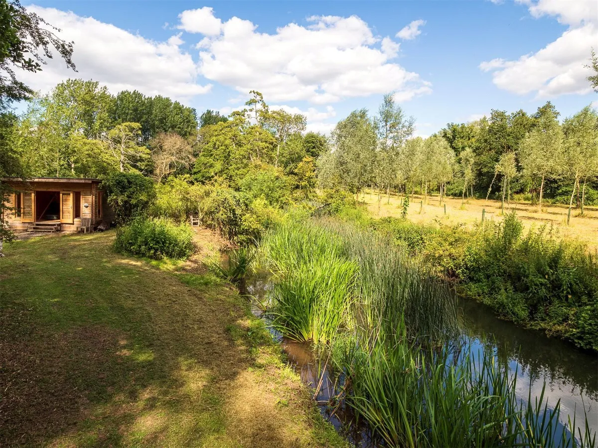 Lambs Lane, Swallowfield, RG7